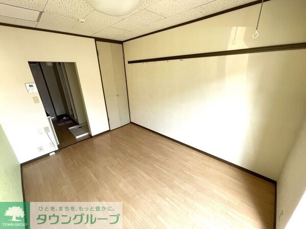 メゾン・カルガの物件内観写真